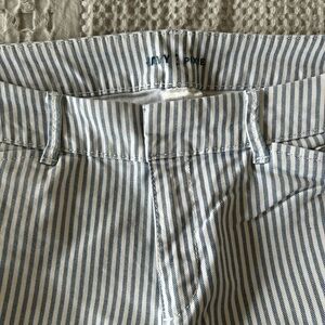 Old Navy Navy and White Striped Ankle Pants